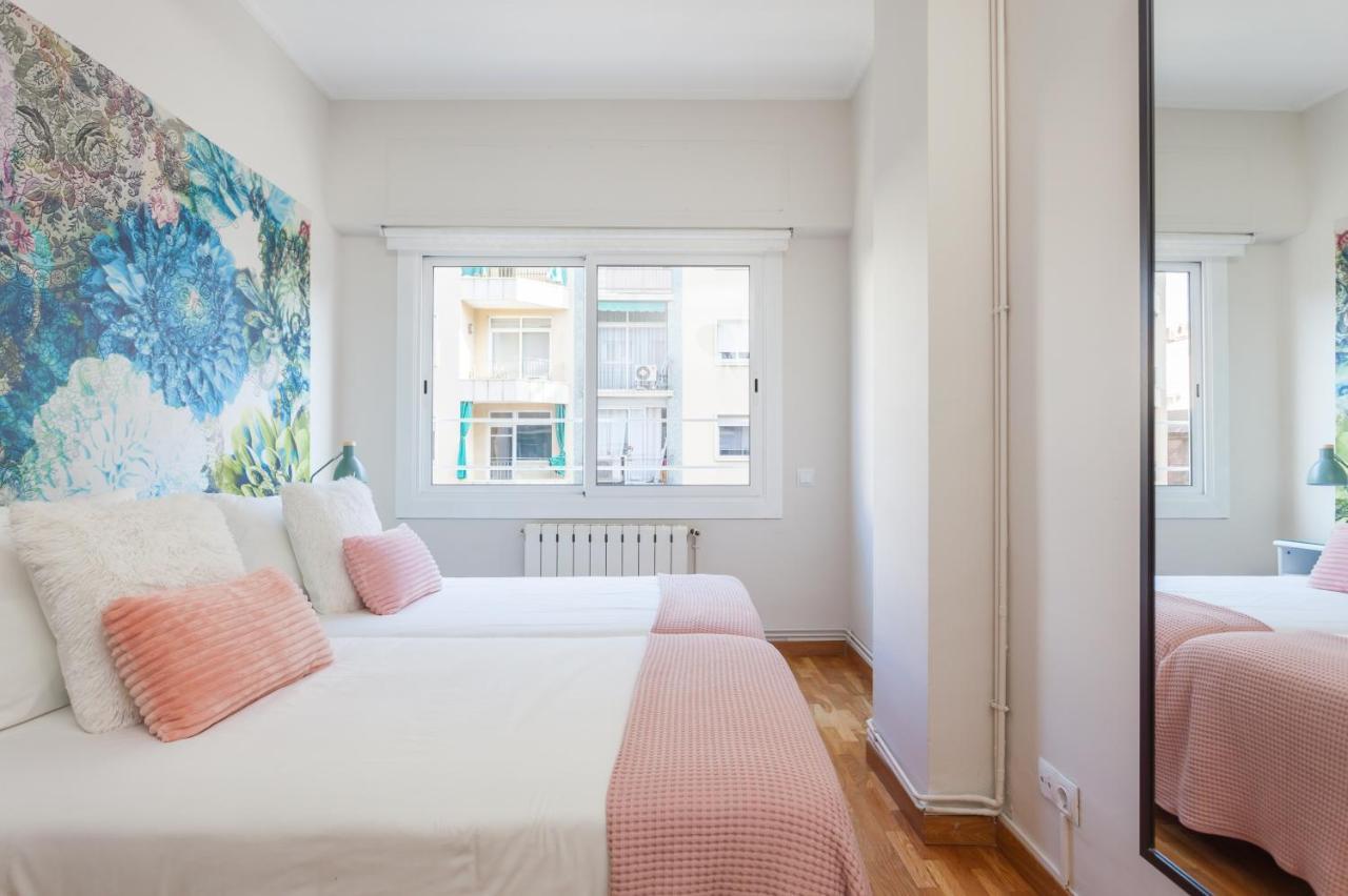 Art House Fira Apartments Barcelona Exterior foto